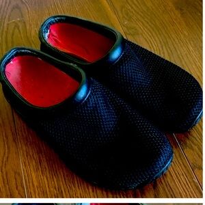Women’s shoes